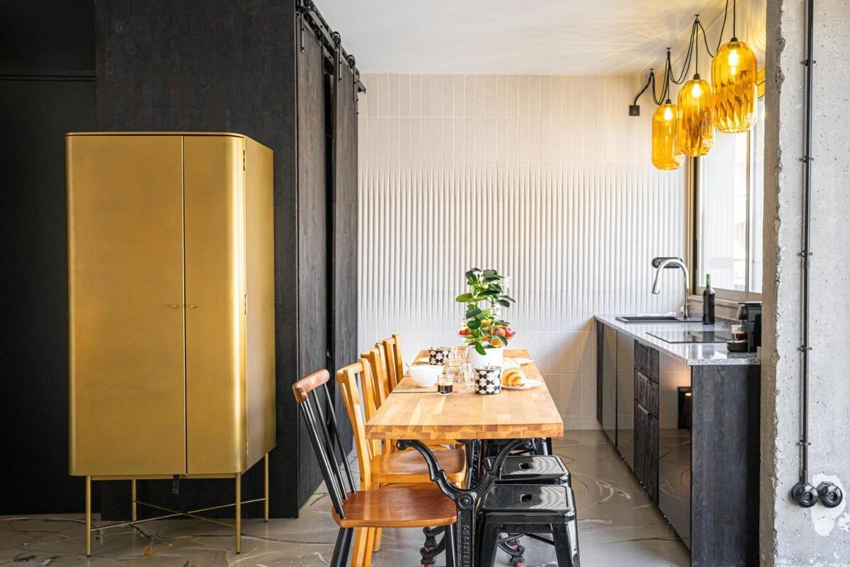 Le Carrere - Tres Elegant Avec Balcon