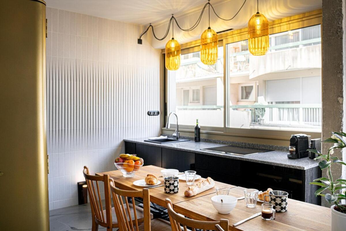 Appartement Le Carrere - Tres Elegant Avec Balcon Pau